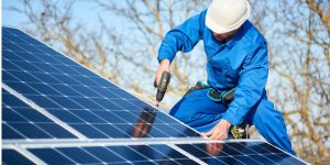 Installation Maintenance Panneaux Solaires Photovoltaïques à Gigondas